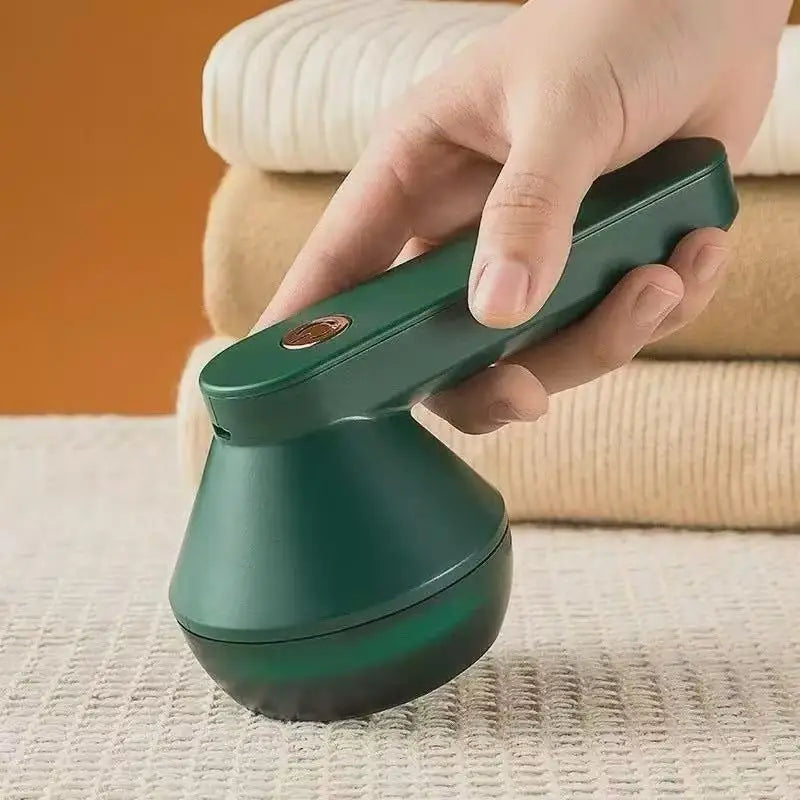 Papa-Bolinhas Elétrico sendo utilizado sobre um tecido